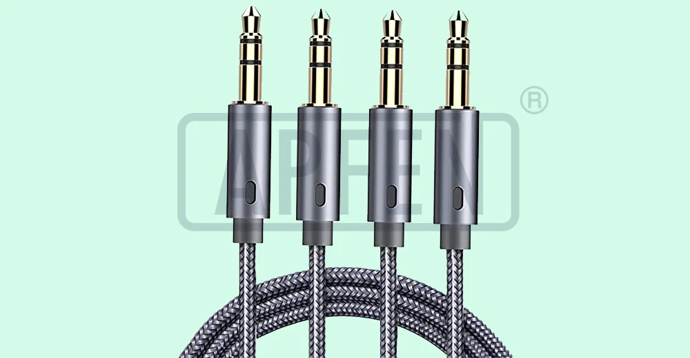 3,5 mm. Mini Jack cable  Analogue audio cables with 3,5 mm. Jack